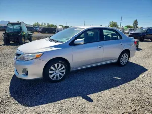 Toyota Corolla 1.8L 4 2012