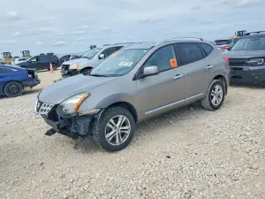 Nissan Rogue 2.5L 4 2012