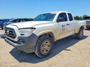 Toyota Tacoma 2.7L 4 2020