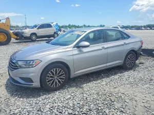 Volkswagen Jetta 1.4L 4 2021