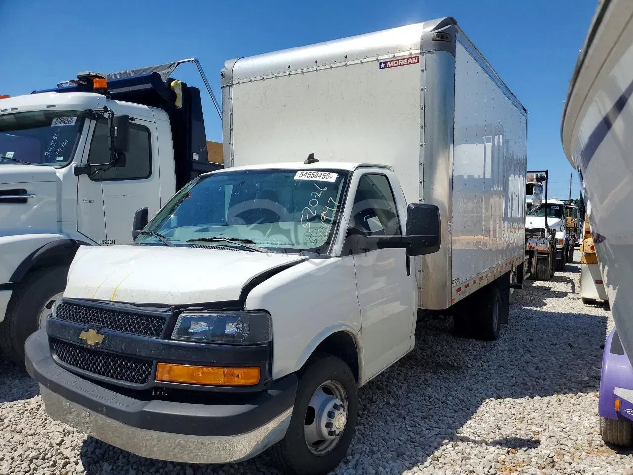 Chevrolet Express 6.6L 8 2022