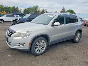 Volkswagen Tiguan 2.0L 4 2010