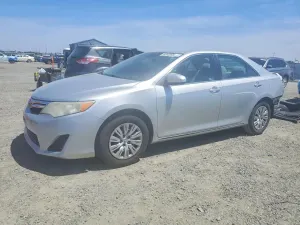 Toyota Camry 2.5L 4 2014
