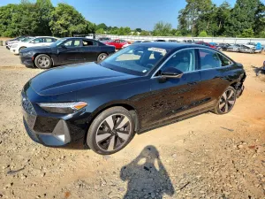 Audi A5 2.0L 4 2025