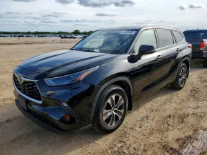 Toyota Highlander 3.5L 6 2022