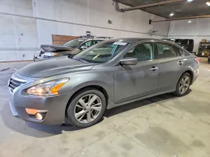 Nissan Altima 2.5L 4 2015
