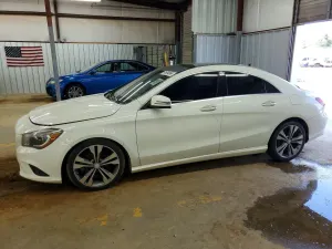 Mercedes-Benz CLA 2.0L 4 2015