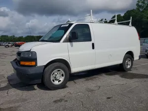 Chevrolet Express 4.3L 6 2019