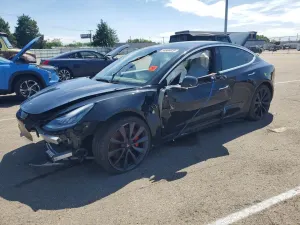 Tesla Model 3 2020