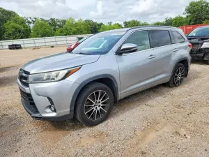 Toyota Highlander 3.5L 6 2018