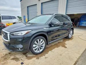 Infiniti QX50 2.0L 4 2021