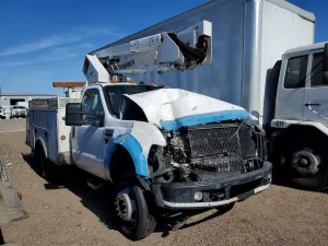 Ford F-450 6.4L 8 2008