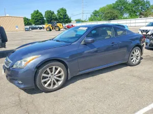 Infiniti G37 3.7L 6 2013