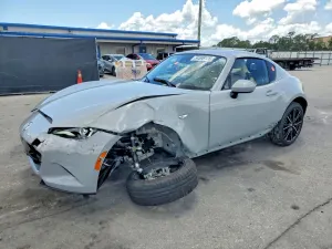 Mazda MX-5 (Miata) 2.0L 4 2024