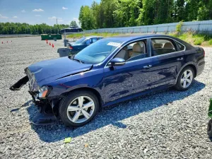 Volkswagen Passat 2.5L 5 2012