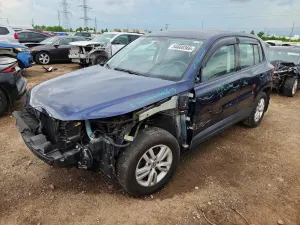 Volkswagen Tiguan 2.0L 4 2013