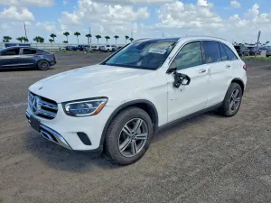 Mercedes-Benz GLC 2.0L 4 2020