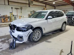 BMW X5 3.0L 6 2021