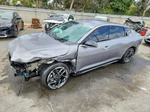 Kia K4 2.0L 4 2025