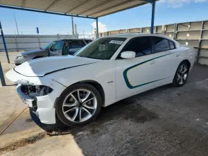 Dodge Charger 5.7L 8 2016
