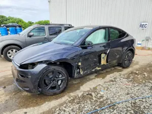 Tesla Model Y 2026