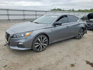 Nissan Altima 2.5L 4 2021