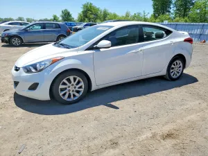 Hyundai Elantra 1.8L 4 2013