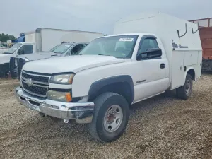 Chevrolet Silverado 1500 6.0L 8 2006