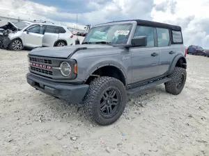Ford Bronco 2.7L 6 2023