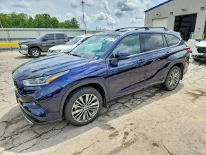 Toyota Highlander 3.5L 6 2021