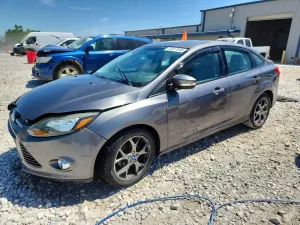 Ford Focus 2.0L 4 2013