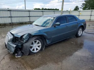 Chrysler 300 3.5L 6 2005