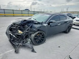 Nissan Maxima 3.5L 6 2010