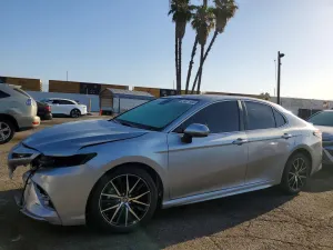 Toyota Camry 2.5L 4 2021