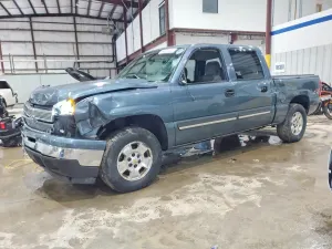 Chevrolet Silverado 1500 4.8L 8 2006