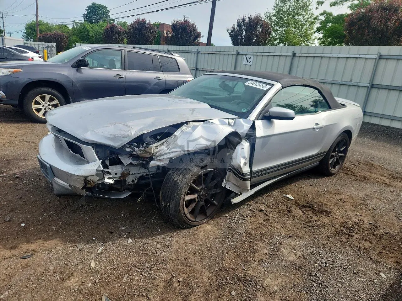 Ford Mustang 3.7L 6 2011