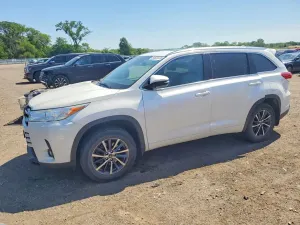 Toyota Highlander 3.5L 6 2018
