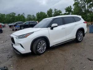 Toyota Highlander 3.5L 6 2020