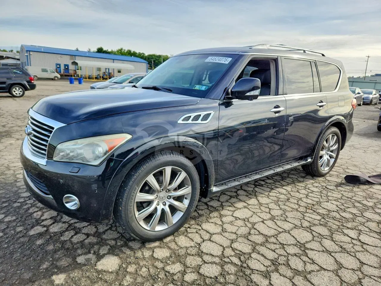 Infiniti QX56 5.6L 8 2013