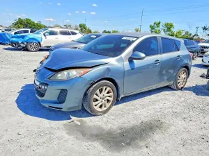 Mazda 3 2.0L 4 2013