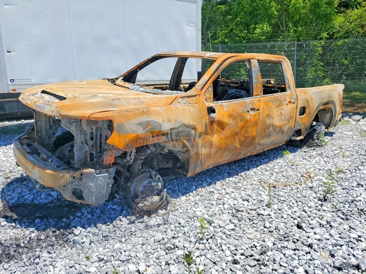 GMC Sierra 6.6L 8 2024