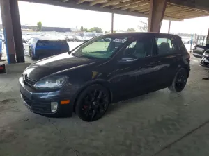 Volkswagen Golf 2.0L 4 2013