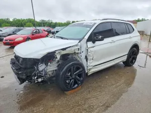 Volkswagen Tiguan 2.0L 4 2024