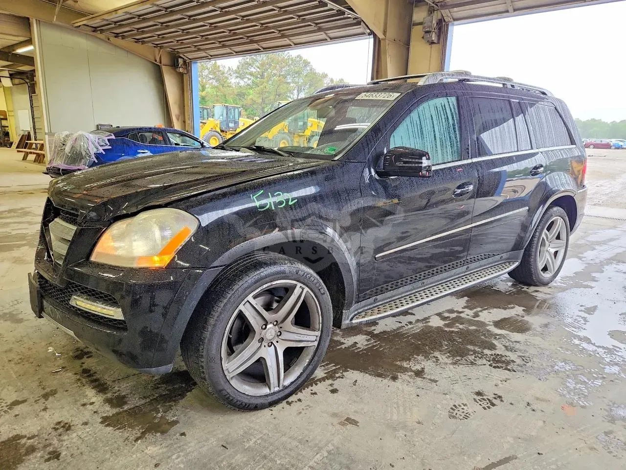 Mercedes-Benz GL 5.5L 8 2011