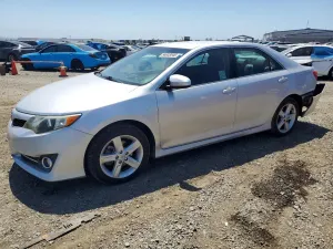 Toyota Camry 2.5L 4 2014