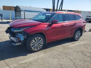 Toyota Highlander 2.4L 4 2023