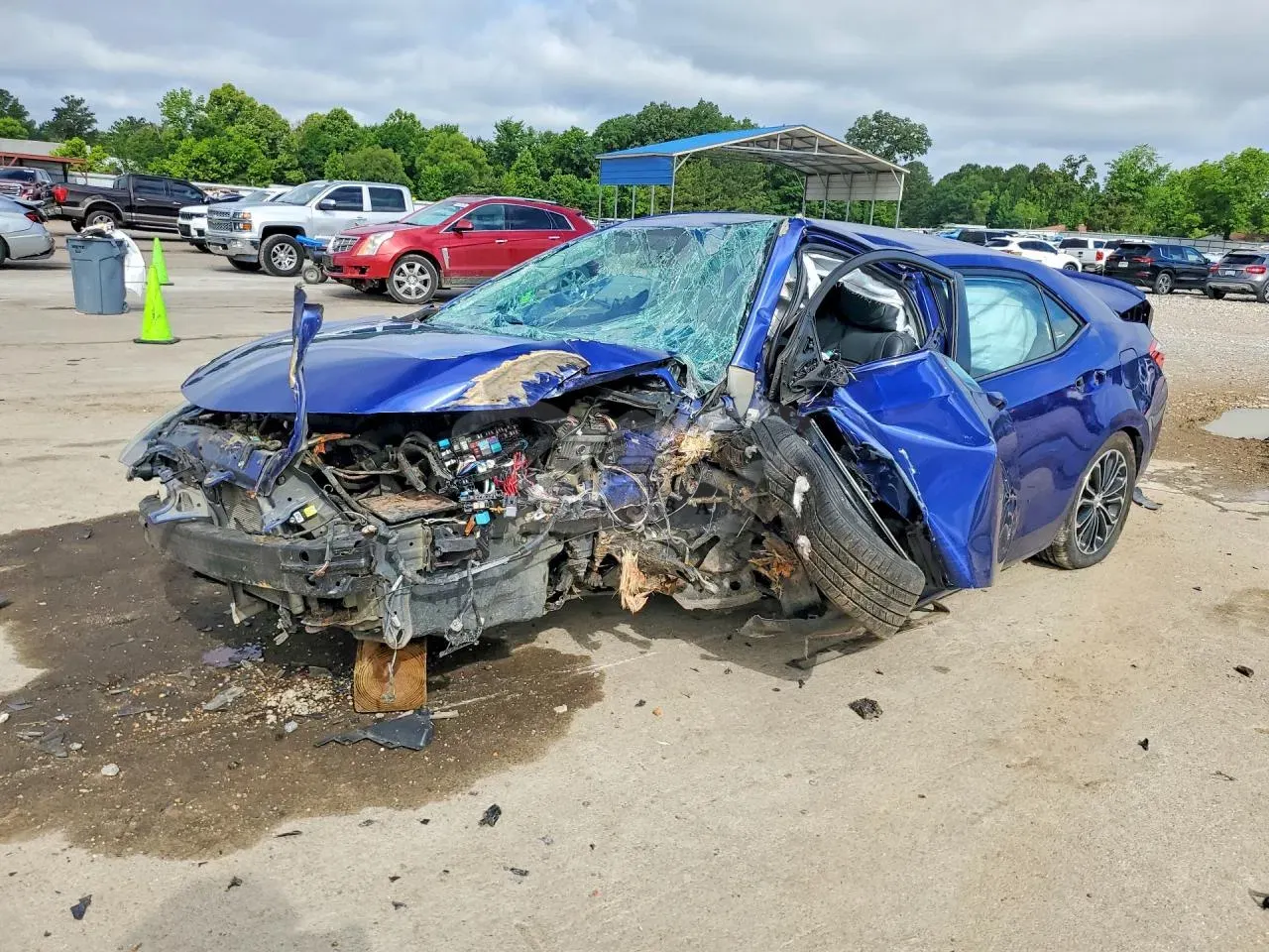 Toyota Corolla 1.8L 4 2015