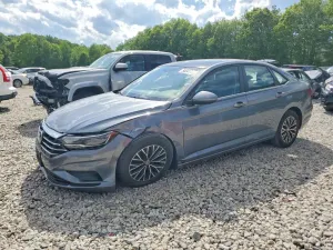 Volkswagen Jetta 1.4L 4 2019