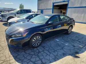 Nissan Altima 2.5L 4 2025