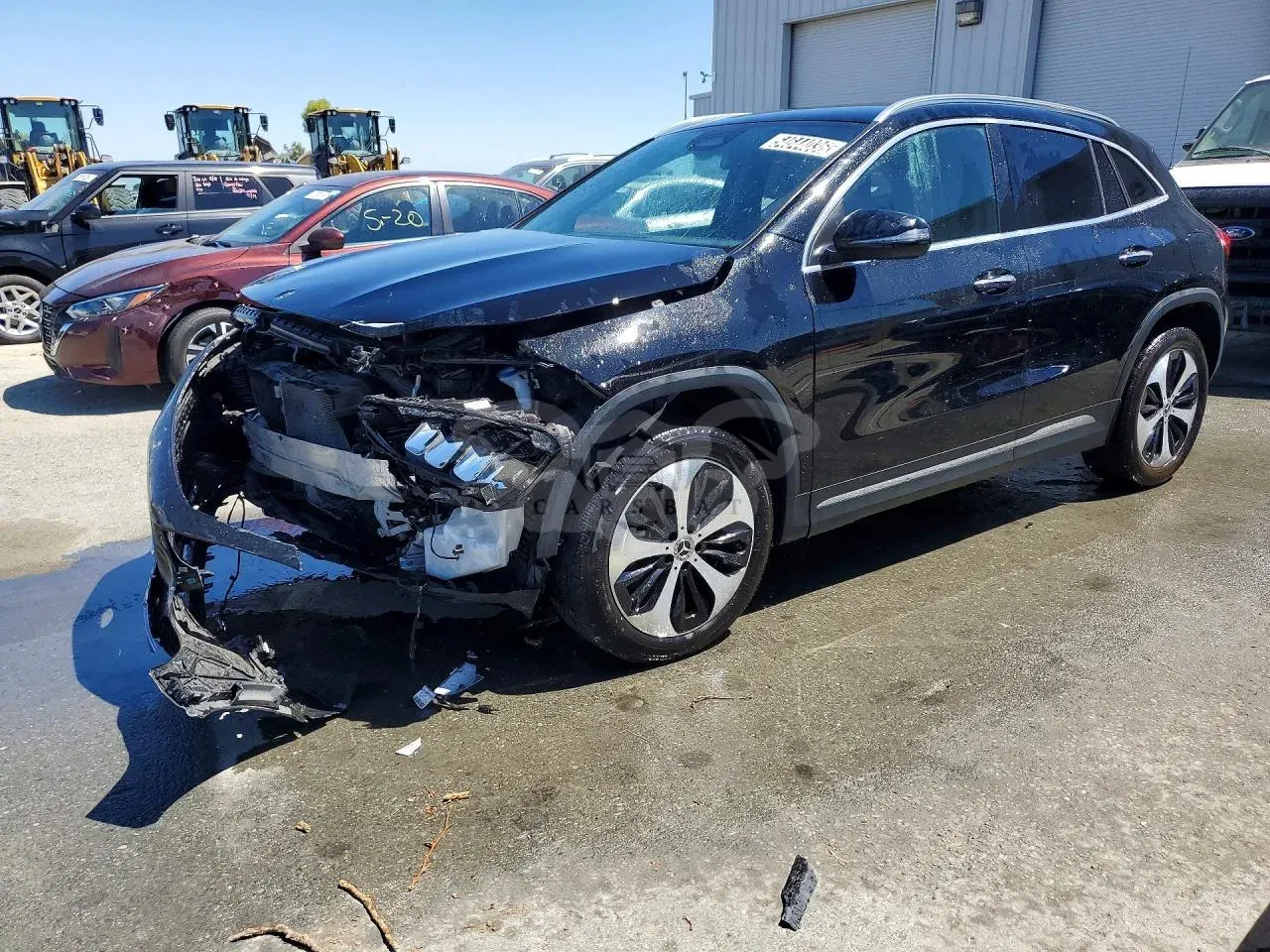 Mercedes-Benz GLA 2.0L 4 2025